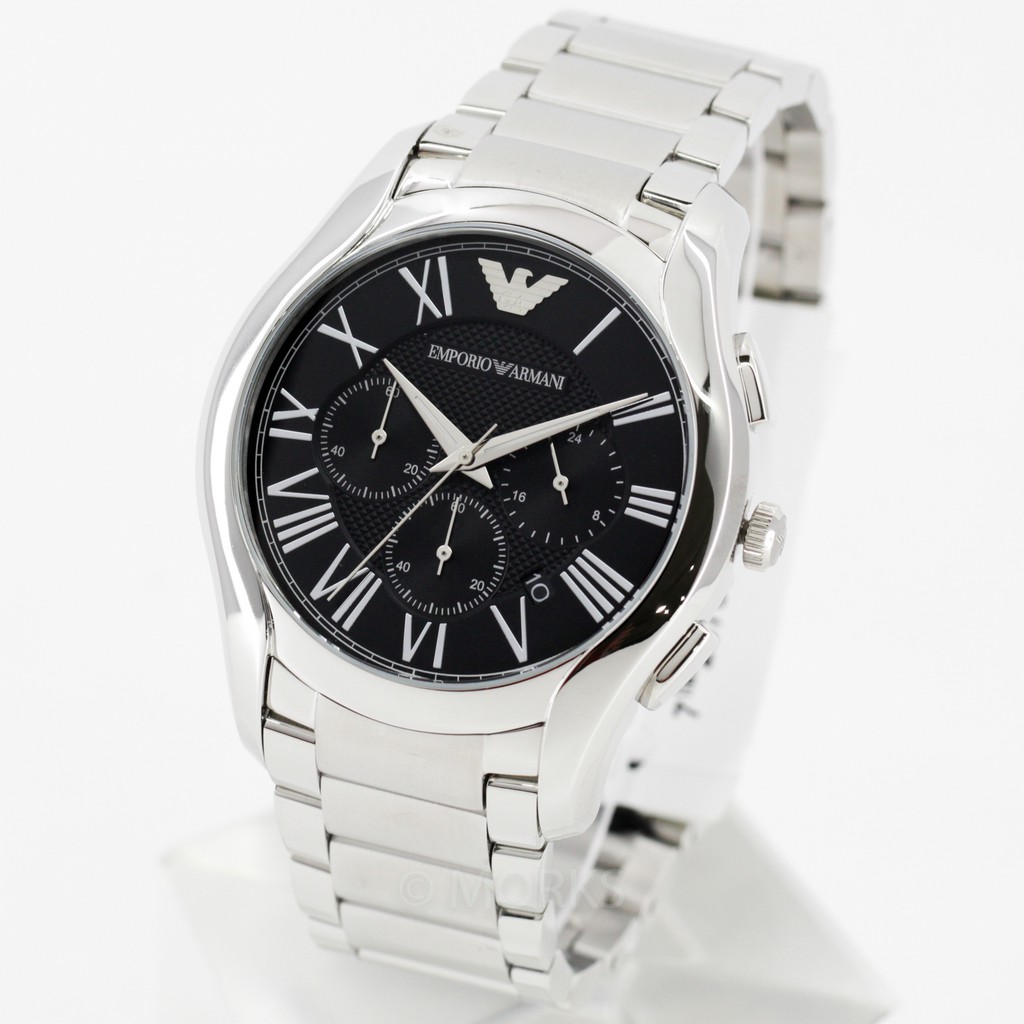 Часовник Emporio Armani с кръгъл корпус